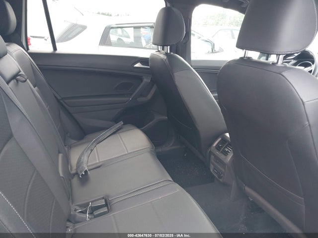 Volkswagen Tiguan 2020 3VV2B7AX0LM158087 Image 8