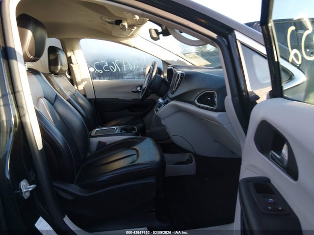2023 CHRYSLER PACIFICA 2C4RC1BG1PR606504 Photo 4