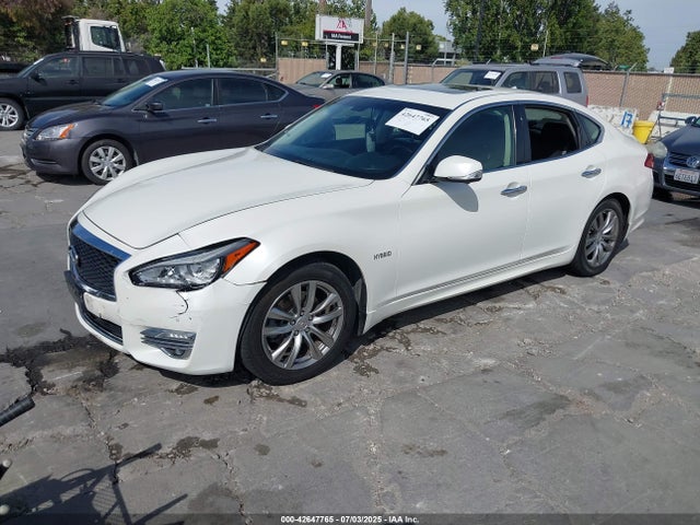JN1EY1AP9GM470064 Infiniti 2016