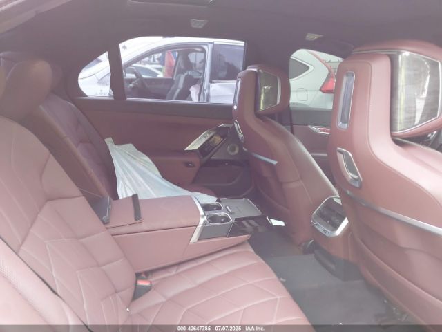 2023 BMW I7 WBY53EJ09PCN85659 Photo 7