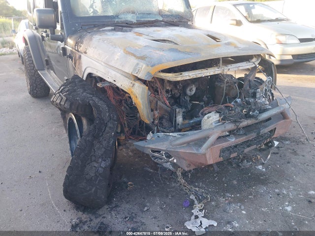 Aukcja sprzedaży 2015 Jeep Wrangler Unlimited Rubicon Hard Rock, vin: 1C4BJWFG1FL627875, numer aukcji: 42647815