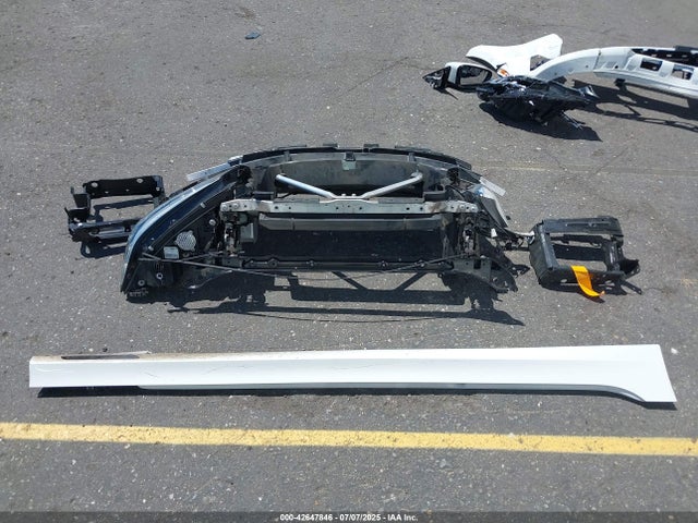 WBA5R7C57KAJ82186 BMW 330I