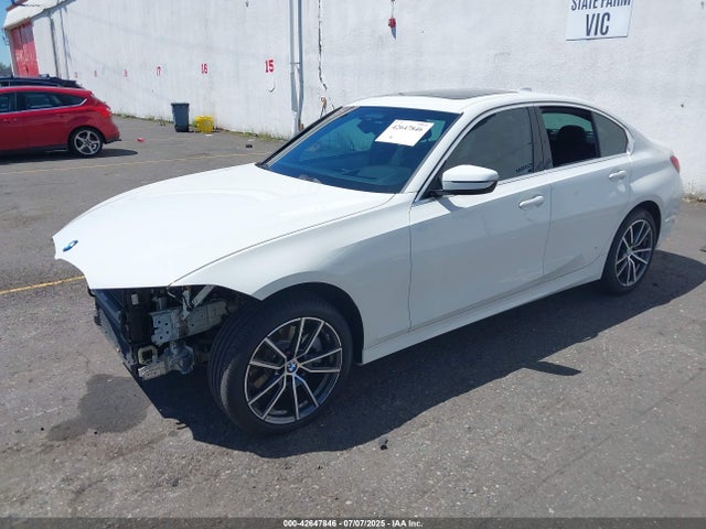 WBA5R7C57KAJ82186 BMW 330I