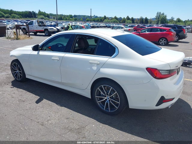 WBA5R7C57KAJ82186 BMW 330I