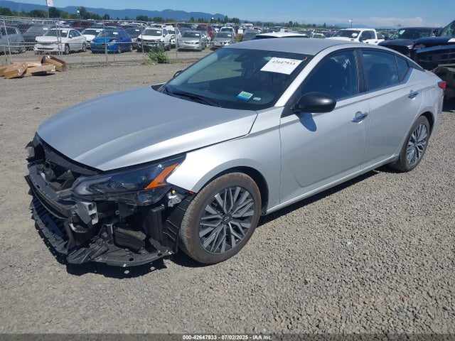 1N4BL4DV1SN365084 Nissan 2025