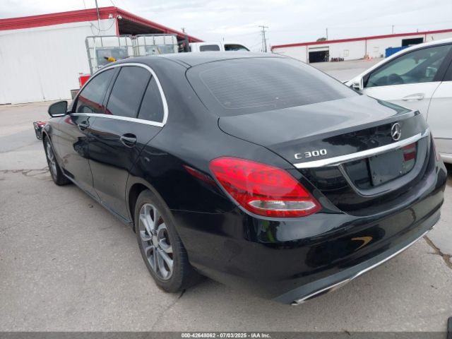 2017 MERCEDES-BENZ C 300 55SWF4JB7HU198538 Photo 2