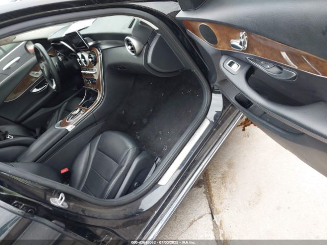 2017 MERCEDES-BENZ C 300 55SWF4JB7HU198538 Photo 4
