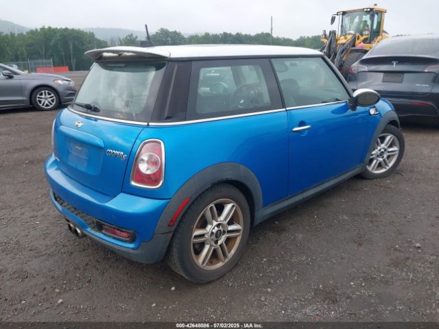 2011 MINI COOPER S WMWSV3C52BTY13289 Photo 3