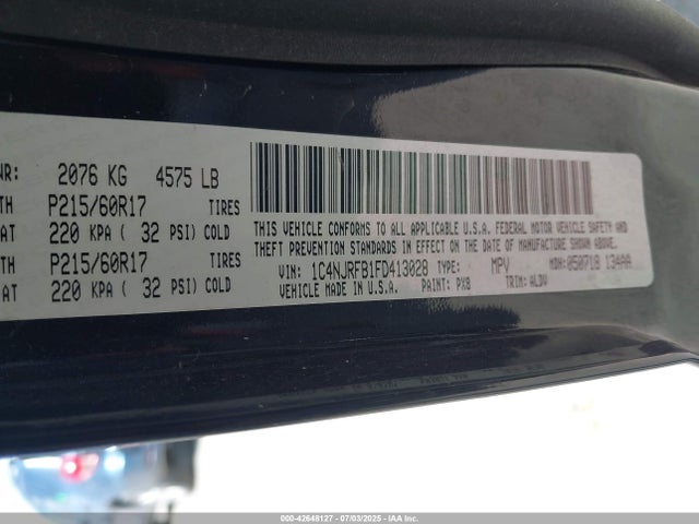 1C4NJRFB1FD413028 Jeep 2015