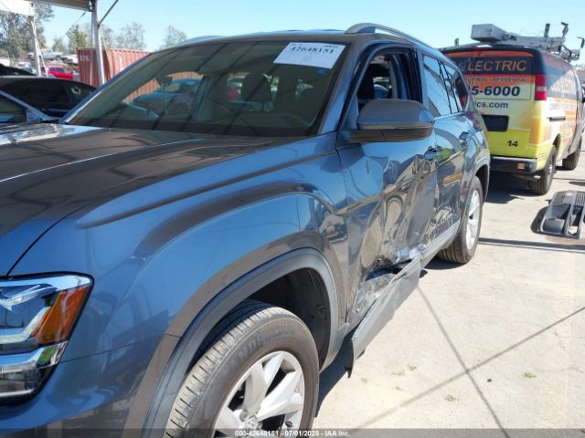 2018 VOLKSWAGEN ATLAS 1V2AR2CA6JC568696 Photo 5