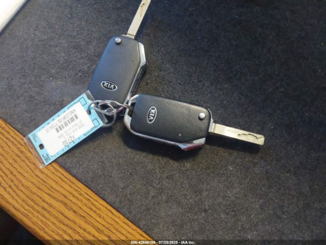 2020 KIA SOUL KNDJ23AU3L7715416 Photo 10