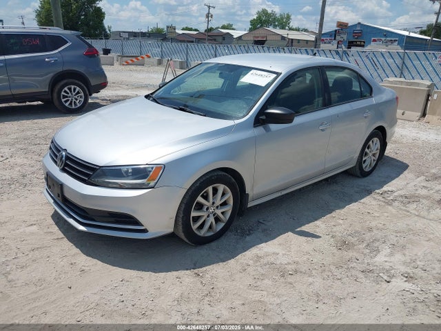 3VWD17AJ5FM284954 Volkswagen Jetta