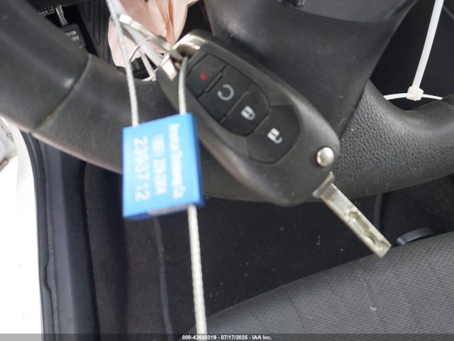 42648319 :رقم المزاد ، 1G1BE5SM3K7100409 vin ، 2019 Chevrolet Cruze Lt مزاد بيع