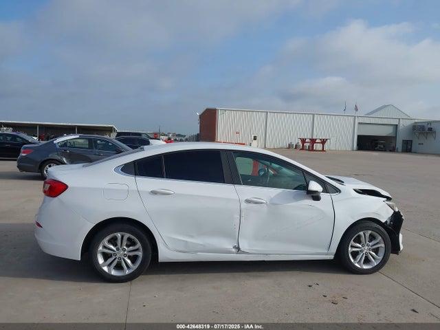 42648319 :رقم المزاد ، 1G1BE5SM3K7100409 vin ، 2019 Chevrolet Cruze Lt مزاد بيع