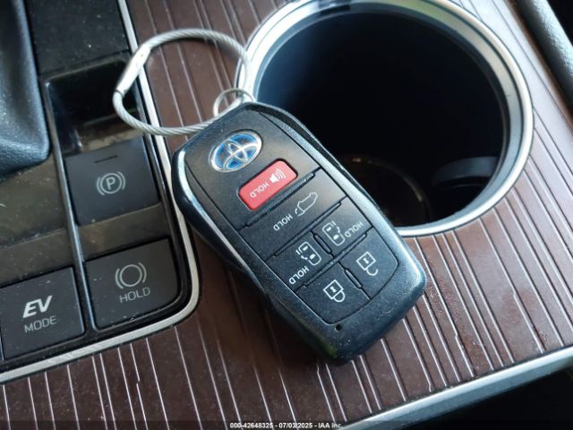 5TDYRKEC7PS160925 Toyota a25a-fxs, 5nm