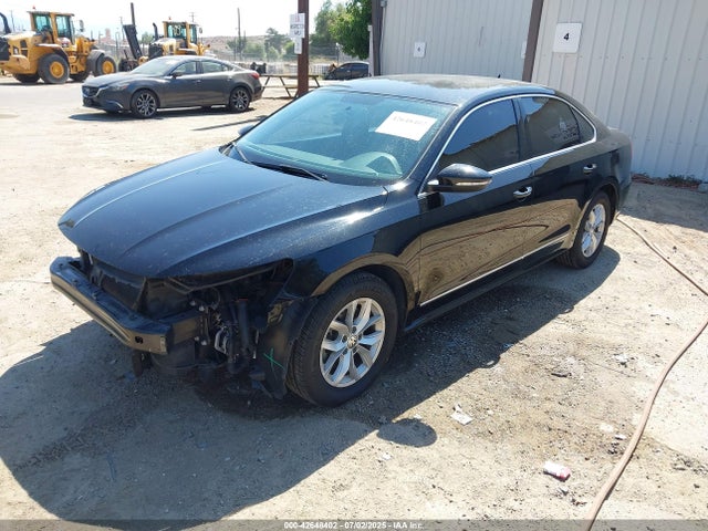 1VWAT7A36GC003794 Volkswagen 2016