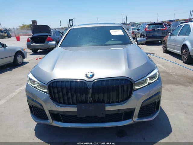 BMW 740LI 2022 WBA7T2C05NCH09817 Image 12
