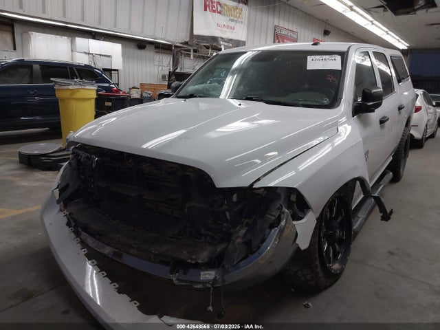 RAM 1500 2023 3C6RR7KG3PG664743 Image 2