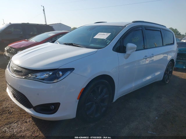 Aukcja sprzedaży 2019 Chrysler Pacifica Touring L, vin: 2C4RC1BG5KR522663, numer aukcji: 42648632