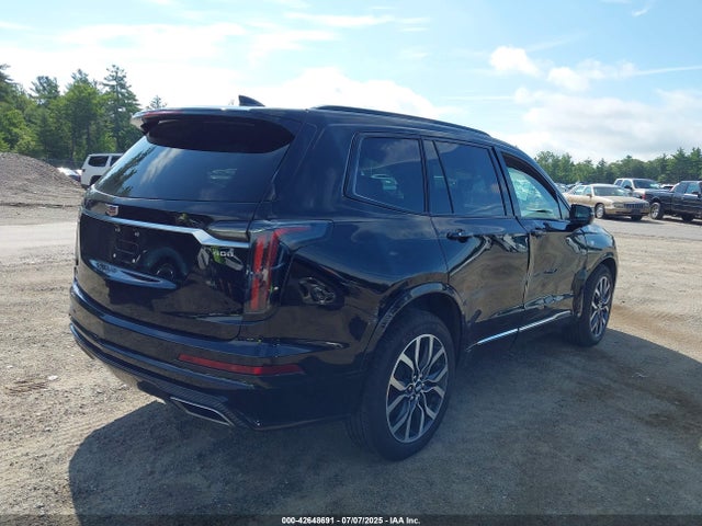 1GYKPGRSXSZ127994 Cadillac lgx
