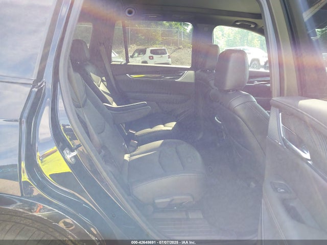 1GYKPGRSXSZ127994 Cadillac lgx