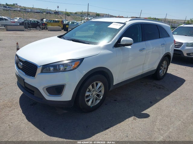 KIA 2017 2017 5XYPG4A32HG239176 Image 2
