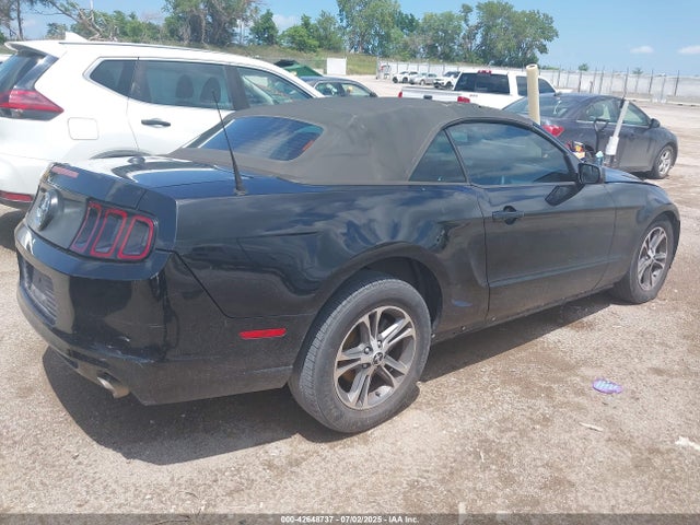 1ZVBP8EM5E5243910 Ford 2014