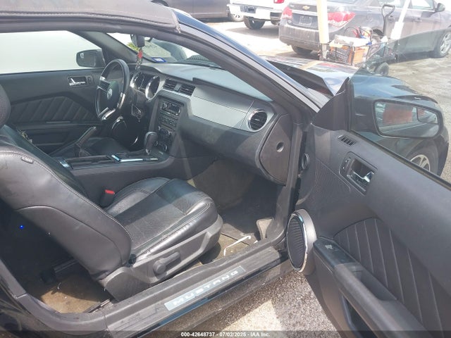 1ZVBP8EM5E5243910 Ford 2014
