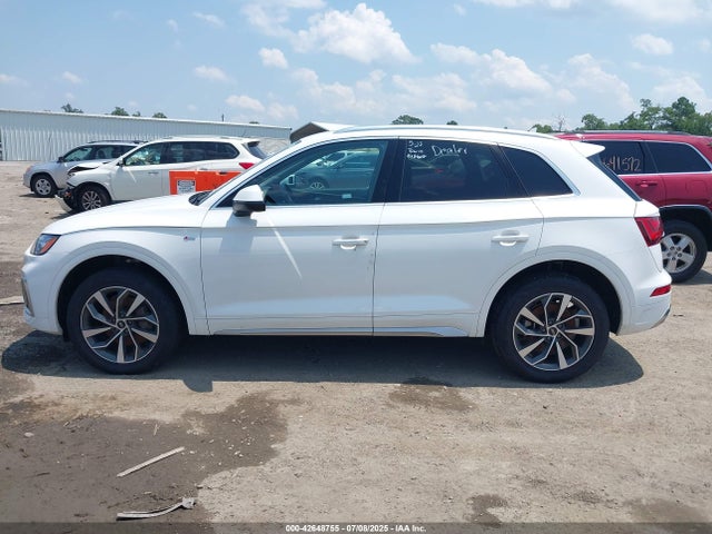 Audi 45 tfsi 2023 WA1EAAFY5P2102019 Image 14
