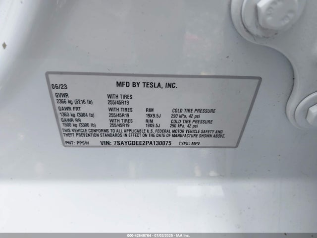 2023 TESLA MODEL Y 7SAYGDEE2PA130075 Photo 8