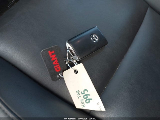 Mazda py 2021 3MVDMBBL4MM258774 Image 11