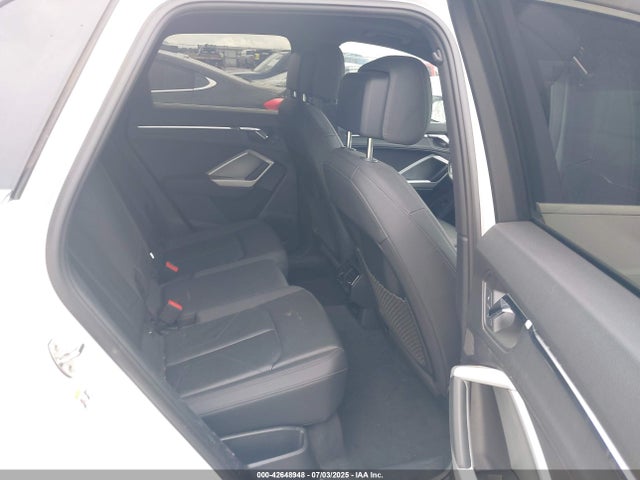 2020 AUDI Q3 WA1DECF37L1125172 Photo 7