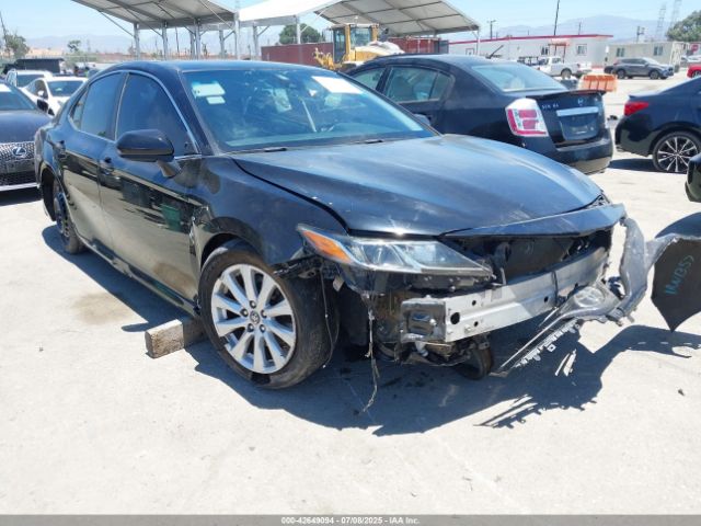 2018 TOYOTA CAMRY 4T1B11HK1JU563114
