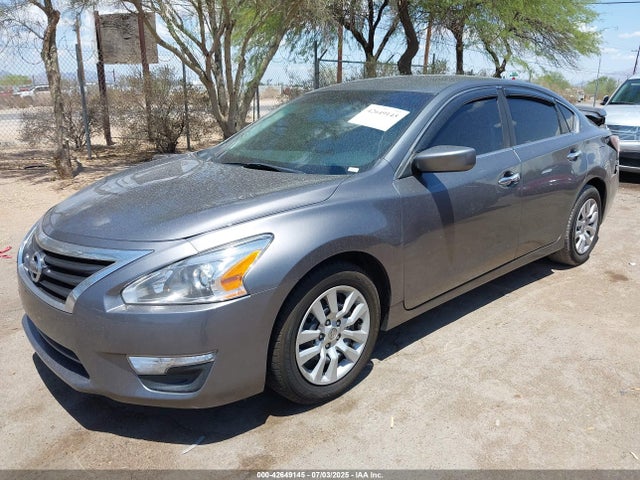 Nissan Altima 2015 1N4AL3AP1FN889496 Image 2