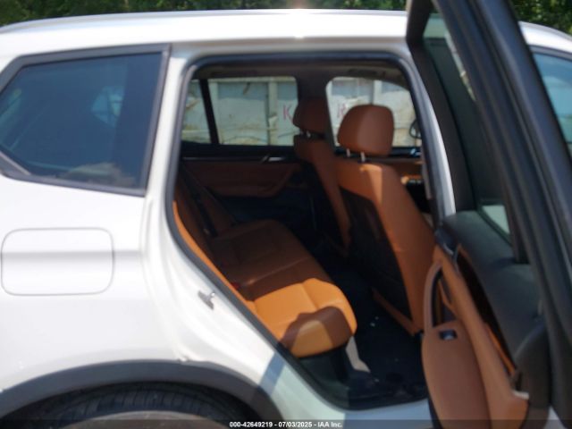 2017 BMW X3 5UXWX9C36H0W74437 Photo 7
