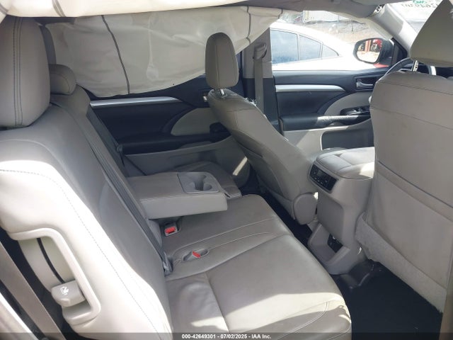 5TDKKRFH7FS112546 Toyota 2gr-fe