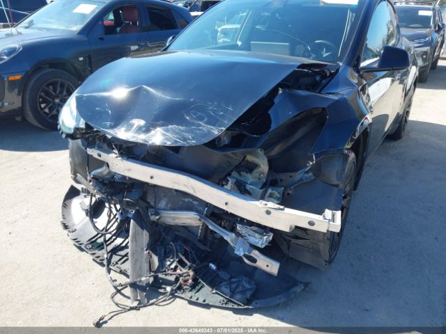 2022 TESLA MODEL Y 7SAYGDEE8NF346352 Photo 5