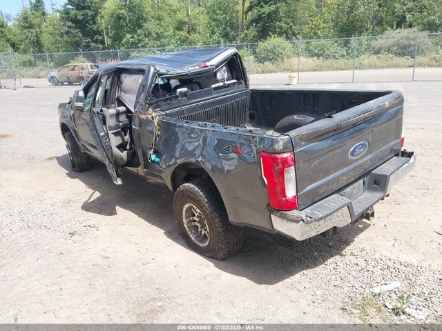 Ford 2019 2019 1FT7W2BT1KEE55400 Image 3
