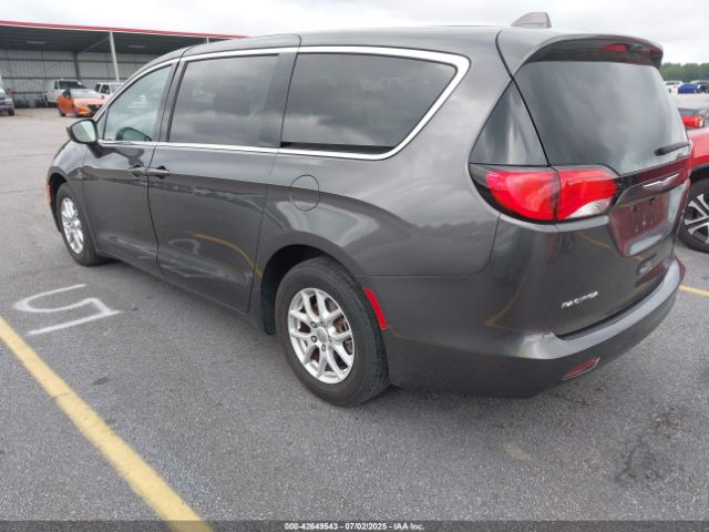 2017 CHRYSLER PACIFICA 2C4RC1CG4HR695422 Photo 2