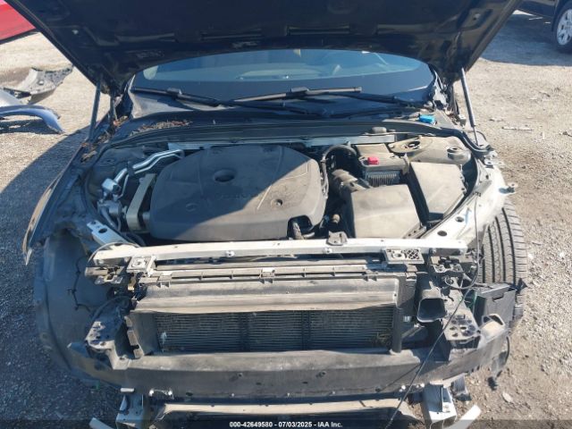 2019 VOLVO S60 7JR102FL4KG017820 Photo 9