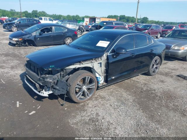 2019 VOLVO S60 7JR102FL4KG017820 Photo 1