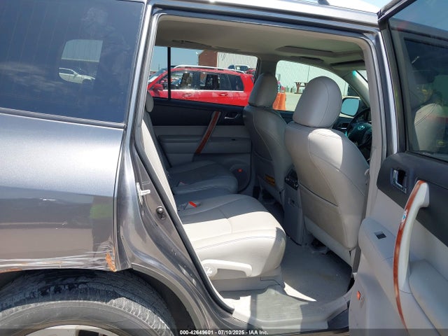 Продаж на аукціоні авто 2010 Toyota Highlander Limited V6, vin: 5TDYK3EH7AS008172, номер лоту: 42649601