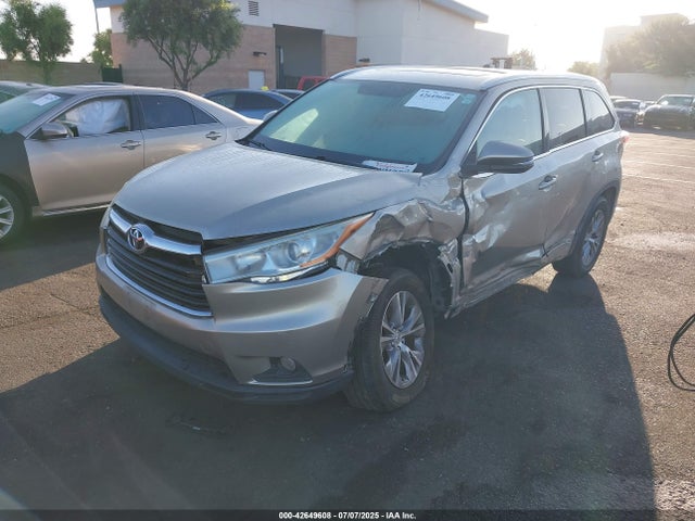 5TDKKRFH1ES038216 Toyota 2gr-fe