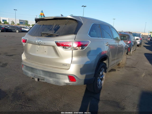 5TDKKRFH1ES038216 Toyota 2gr-fe