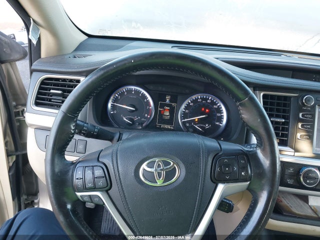 5TDKKRFH1ES038216 Toyota 2gr-fe