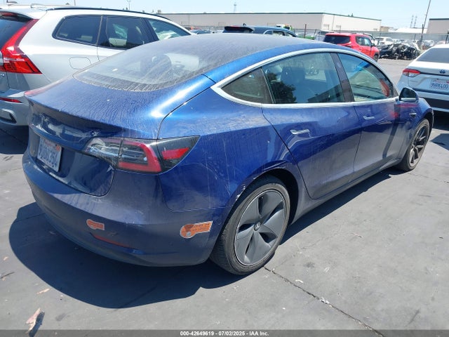 2018 TESLA MODEL 3 5YJ3E1EA2JF160583 Photo 3