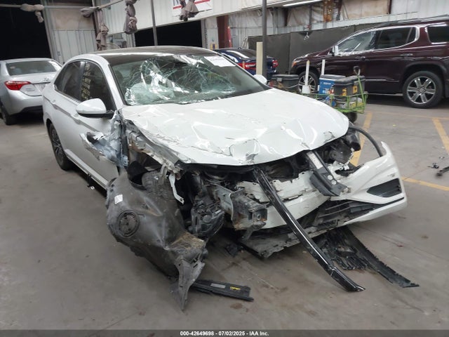 3VWC57BU8KM202721 Volkswagen 1.4 tsi