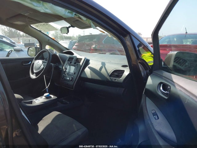 1N4AZ0CP1GC307338 Nissan 2016