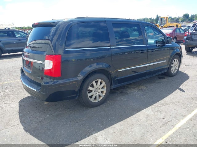 Chrysler 2015 2015 2C4RC1BG3FR514406 Image 4