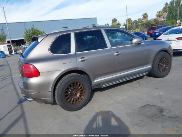 2005 PORSCHE CAYENNE WP1AC29P15LA90237 Photo 3